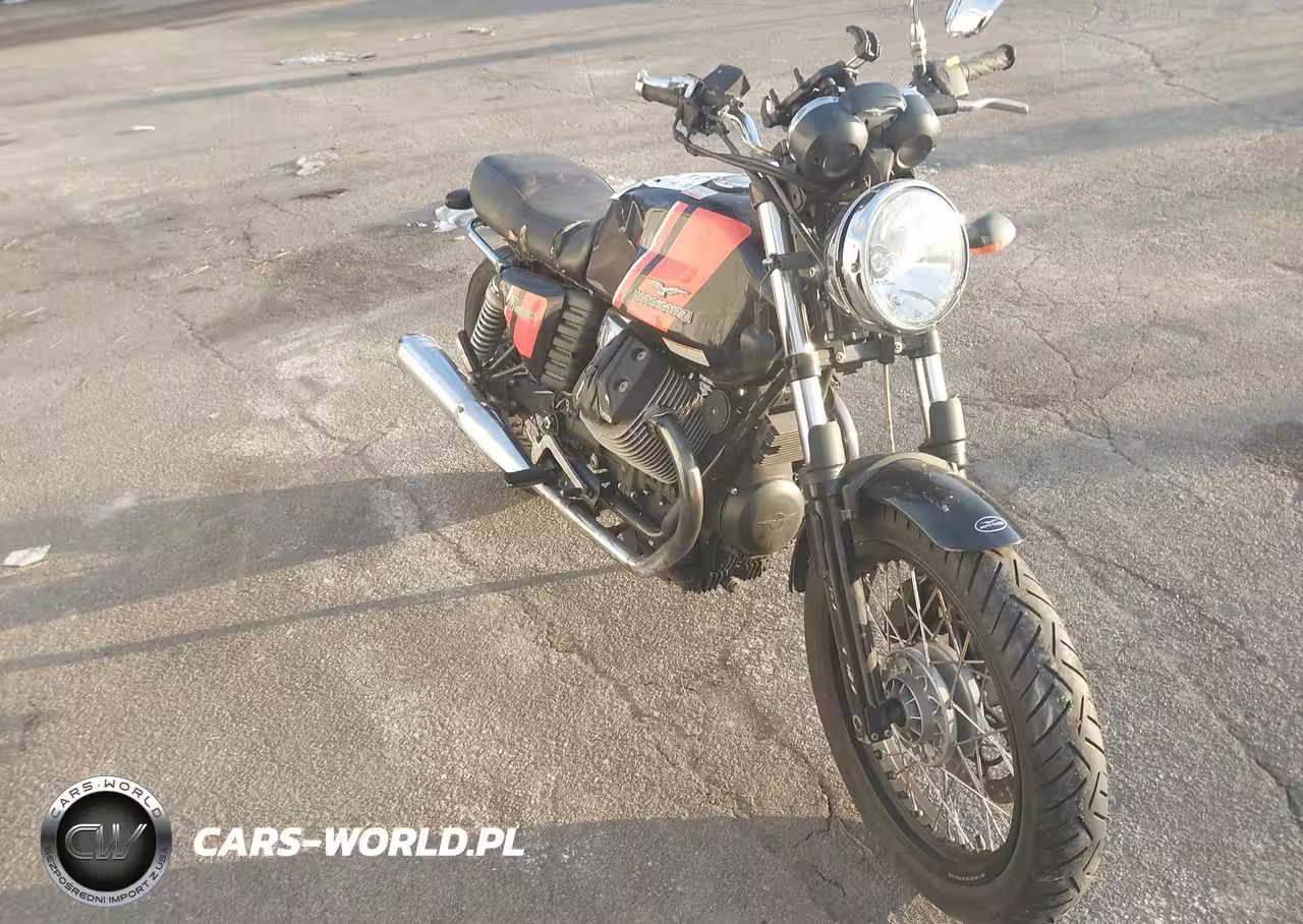 2014 Moto Guzzi V7 Classic