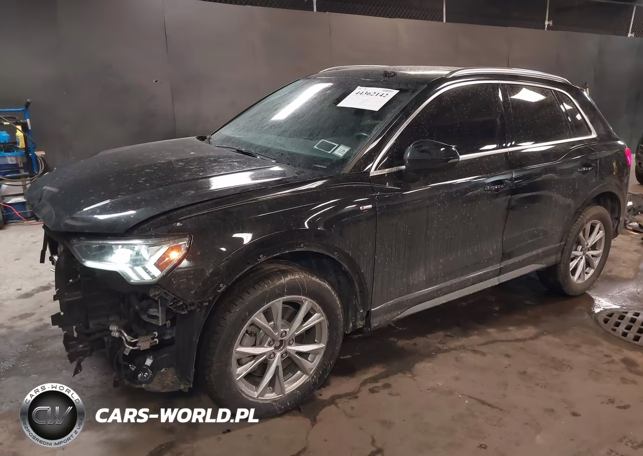 2023 Audi Q3 Premium 45 Tfsi S Line Quattro Tiptronic VIN:WA1DECF36P1143104 - 2