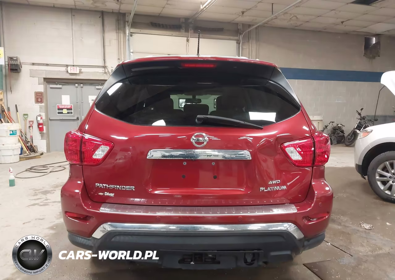 2017 Nissan Pathfinder Platinum VIN:5N1DR2MM9HC618388 - 17