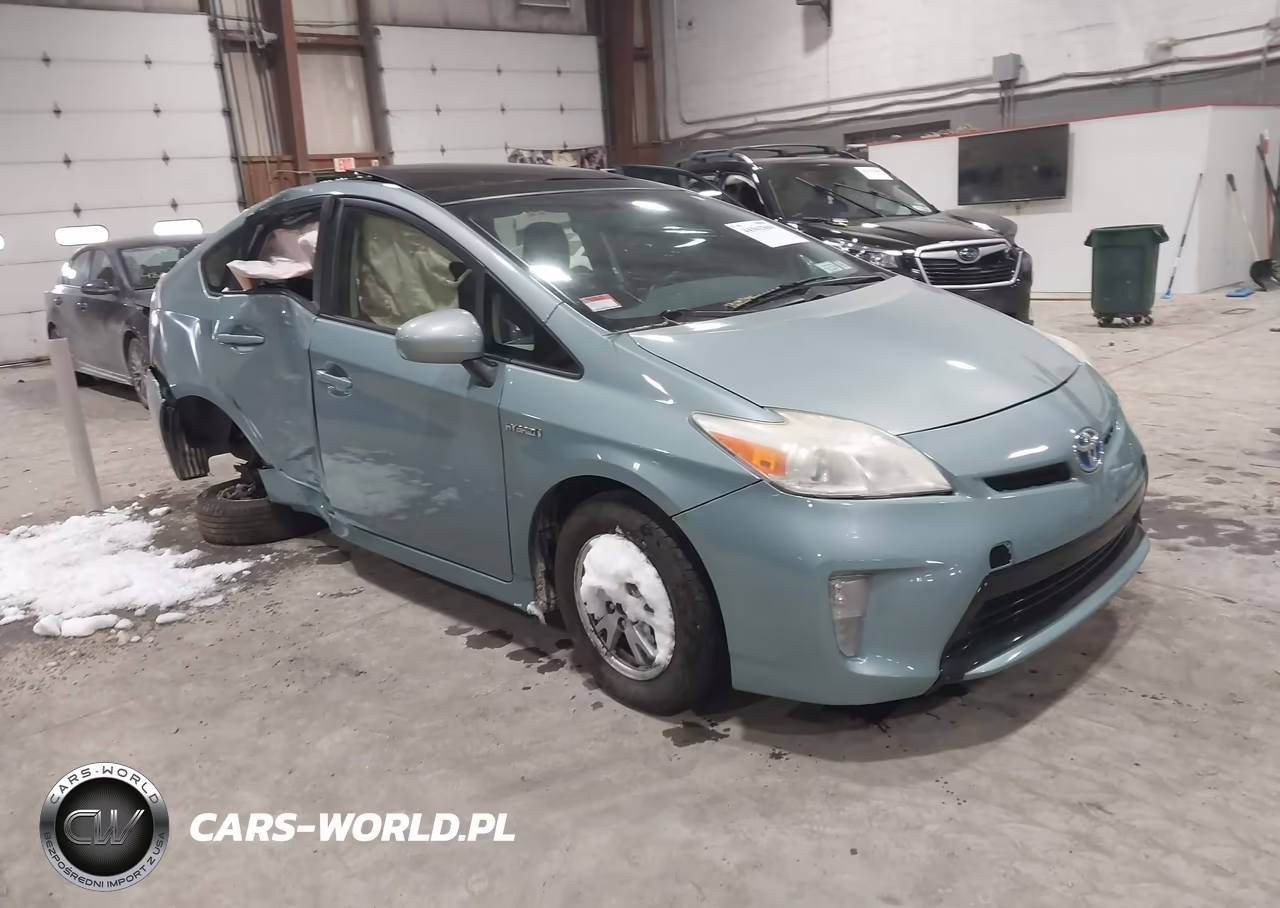 2012 Toyota Prius Three