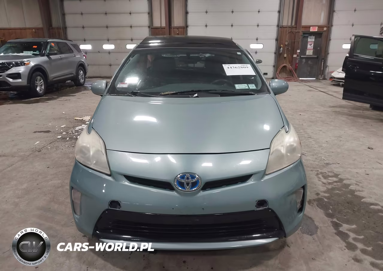 2012 Toyota Prius Three VIN:JTDKN3DU8C5394525 - 12