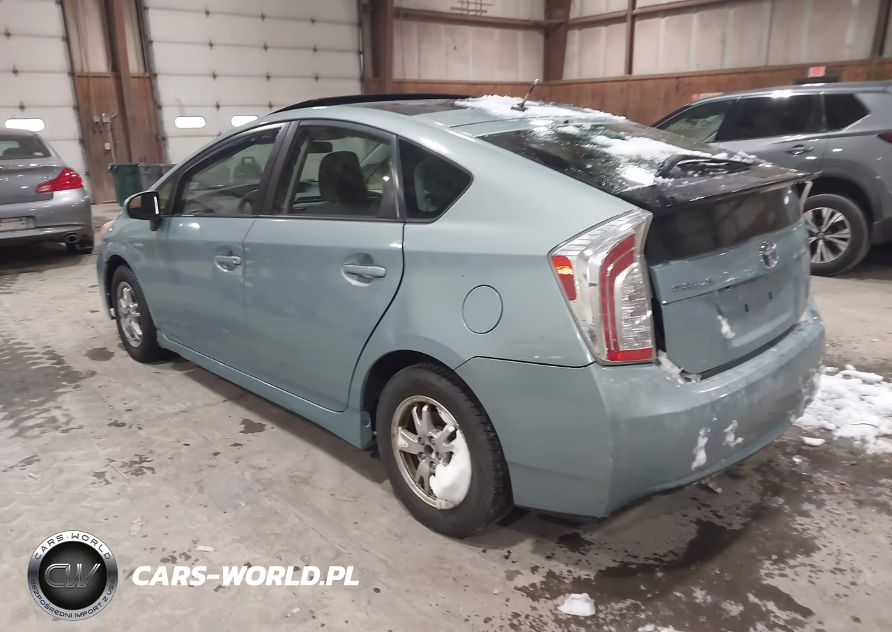 2012 Toyota Prius Three VIN:JTDKN3DU8C5394525 - 3