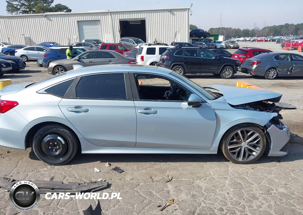 2022 Honda Civic Touring VIN:2HGFE1F93NH318643 - 12