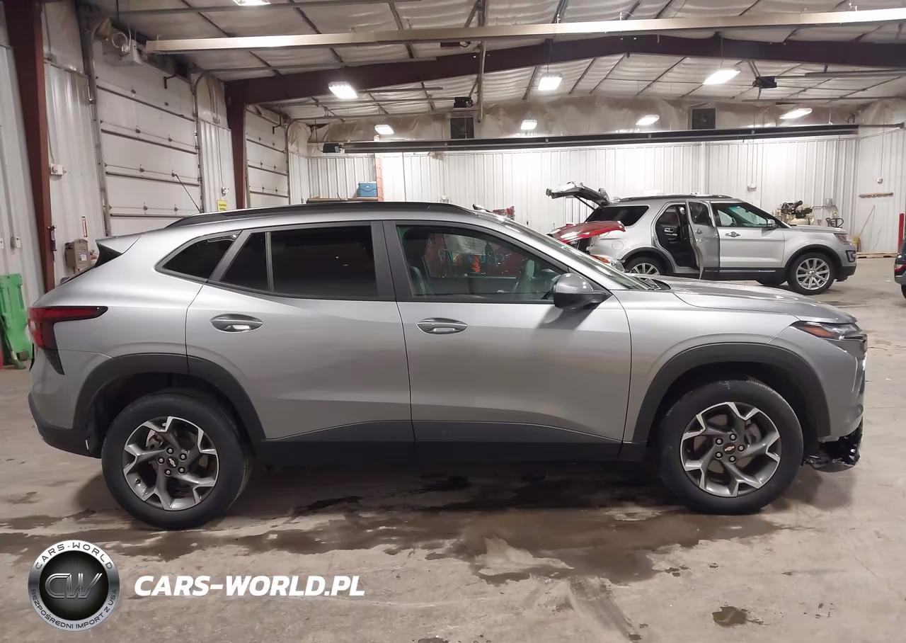 2025 Chevrolet Trax Fwd Lt VIN:KL77LHEP5SC012220 - 13