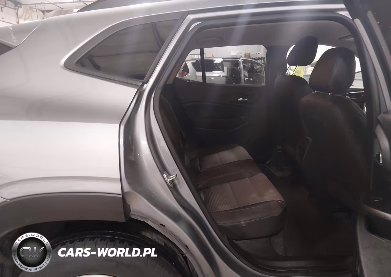 2025 Chevrolet Trax Fwd Lt VIN:KL77LHEP5SC012220 - 8