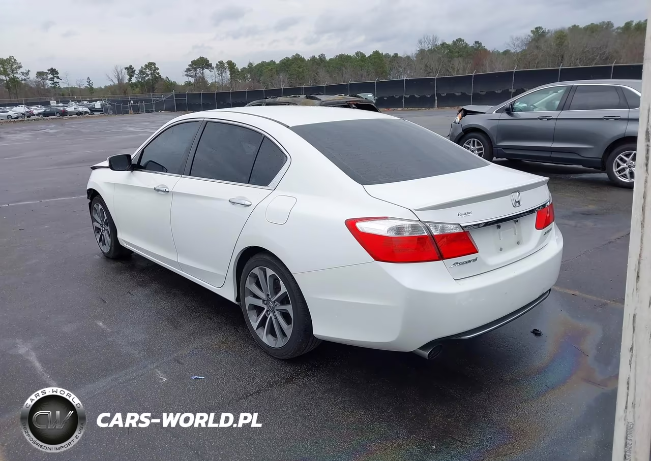 2015 Honda Accord Sport VIN:1HGCR2F56FA169655 - 3