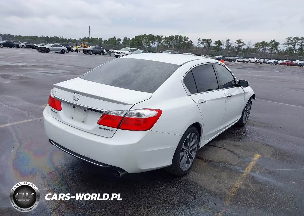 2015 Honda Accord Sport VIN:1HGCR2F56FA169655 - 4