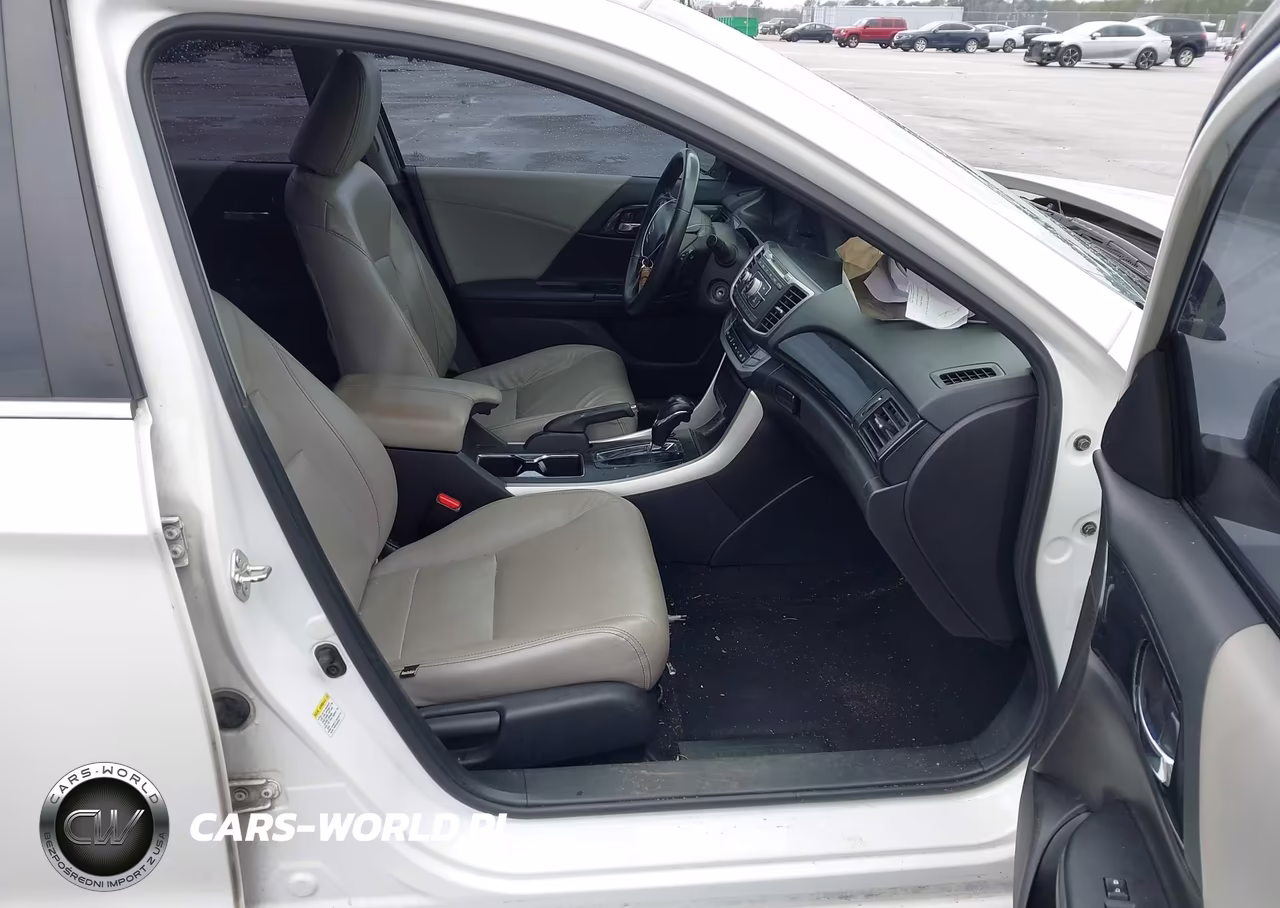 2015 Honda Accord Sport VIN:1HGCR2F56FA169655 - 5