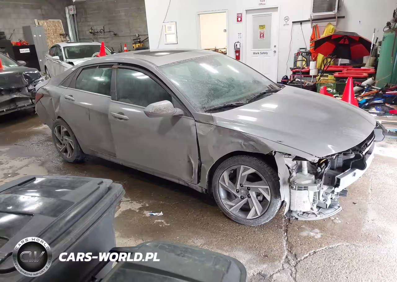 2024 Hyundai Elantra Sel