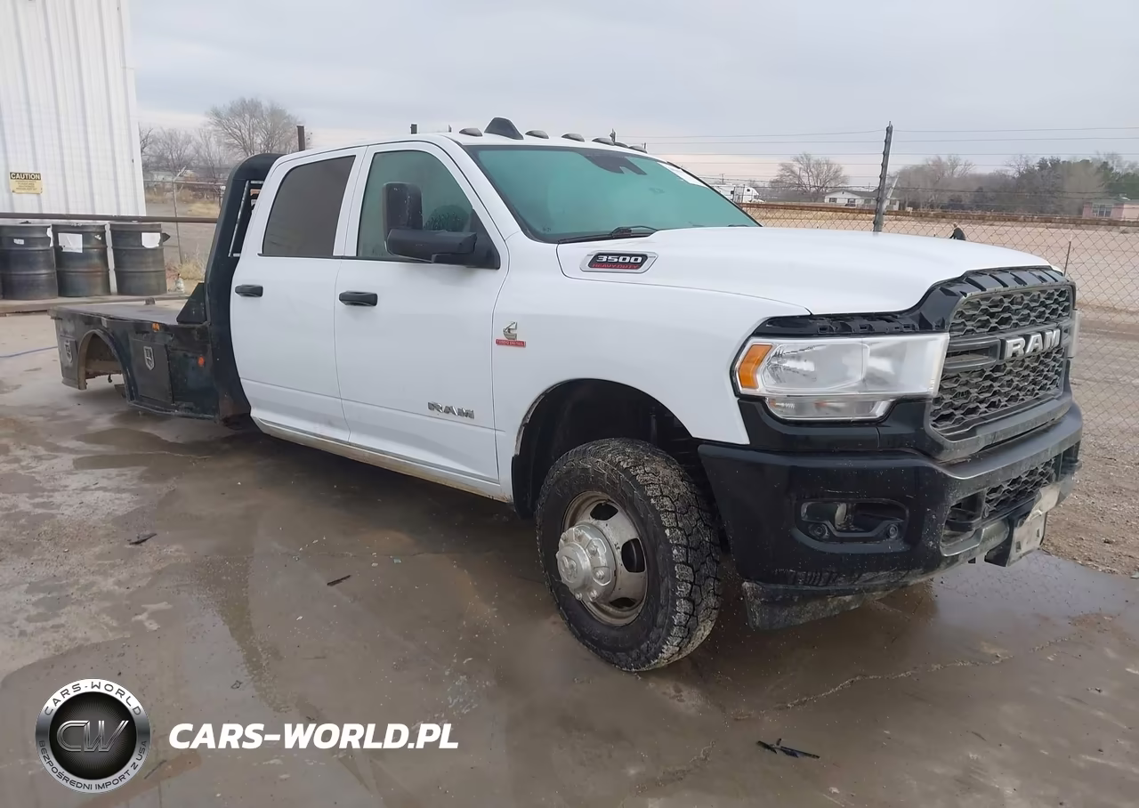 2022 Ram 3500 Tradesman 4X4 8' Box