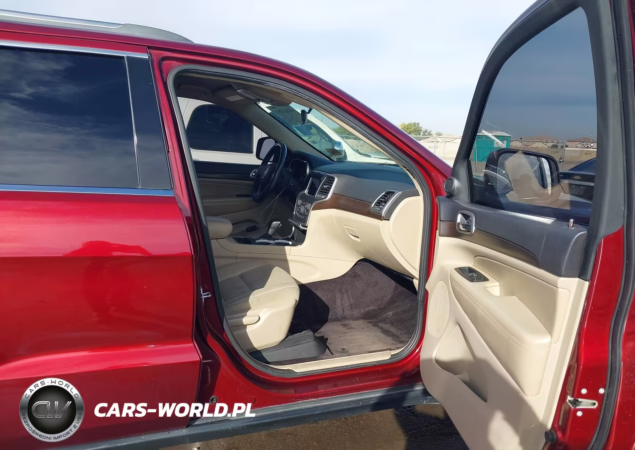2018 Jeep Grand Cherokee Laredo E 4X4 VIN:1C4RJFAG0JC508407 - 5