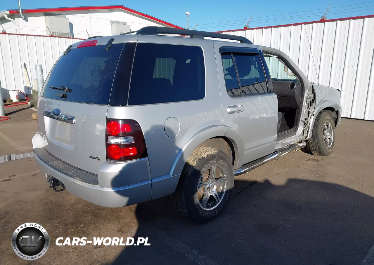 2009 Ford Explorer Xlt VIN:1FMEU73E79UA34772 - 4