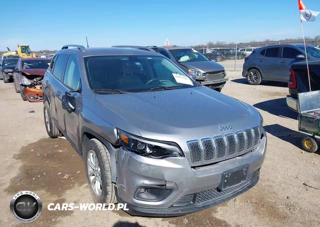 2019 Jeep Cherokee Latitude Fwd