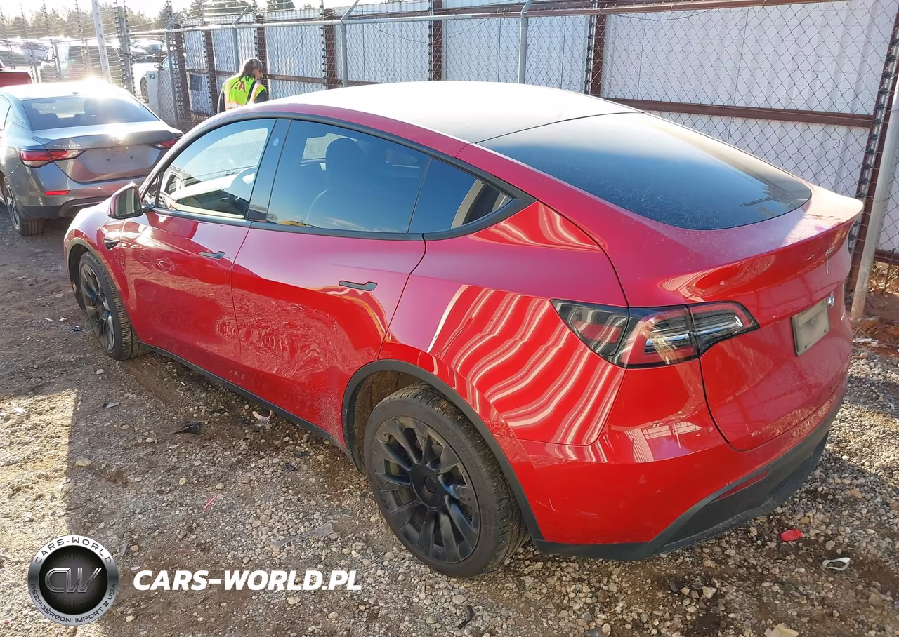 2023 Tesla Model Y Awd-Long Range Dual Motor All-Wheel Drive VIN:7SAYGDEE0PA051603 - 3