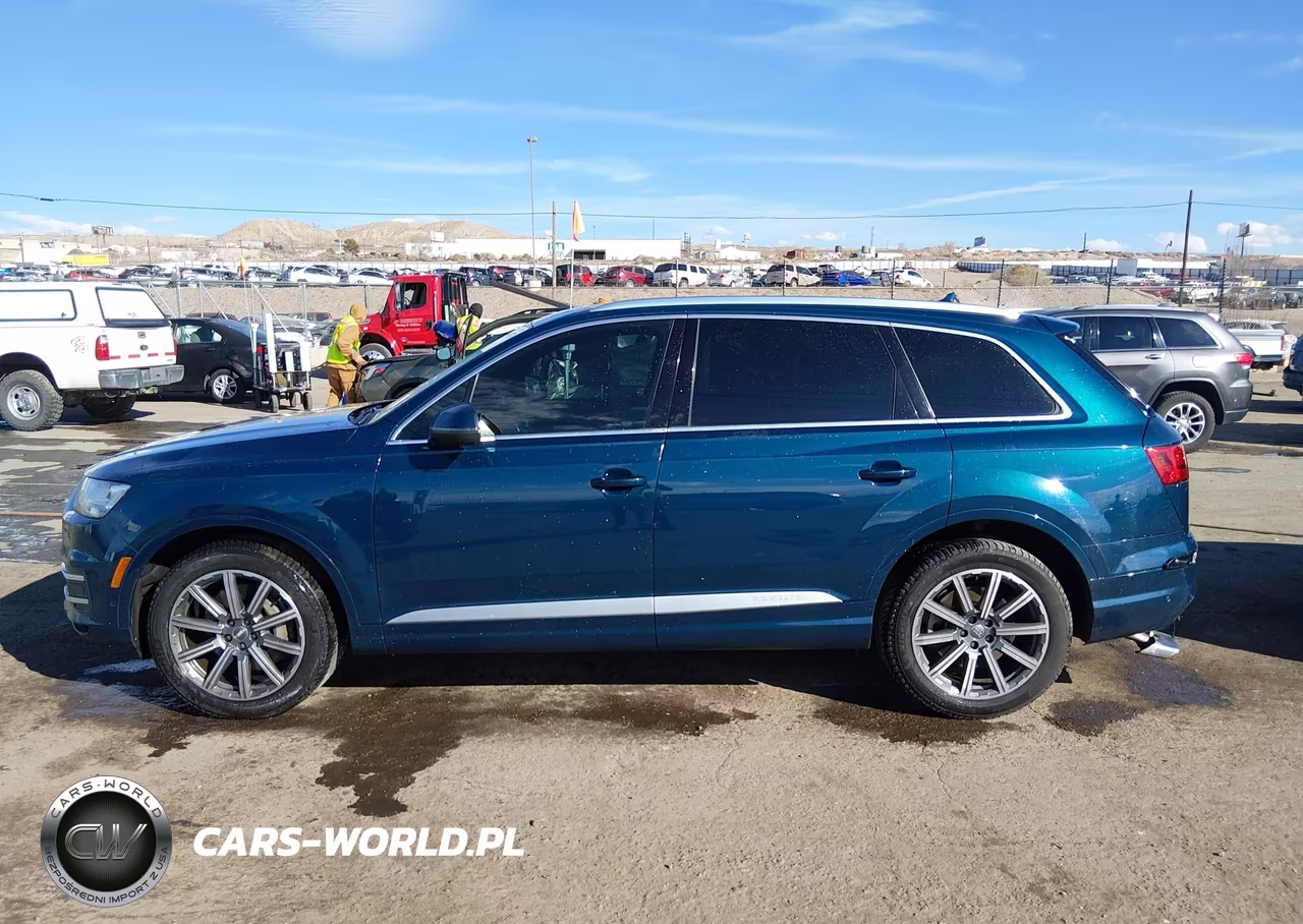 2019 Audi Q7 55 Premium VIN:WA1LAAF77KD041283 - 13