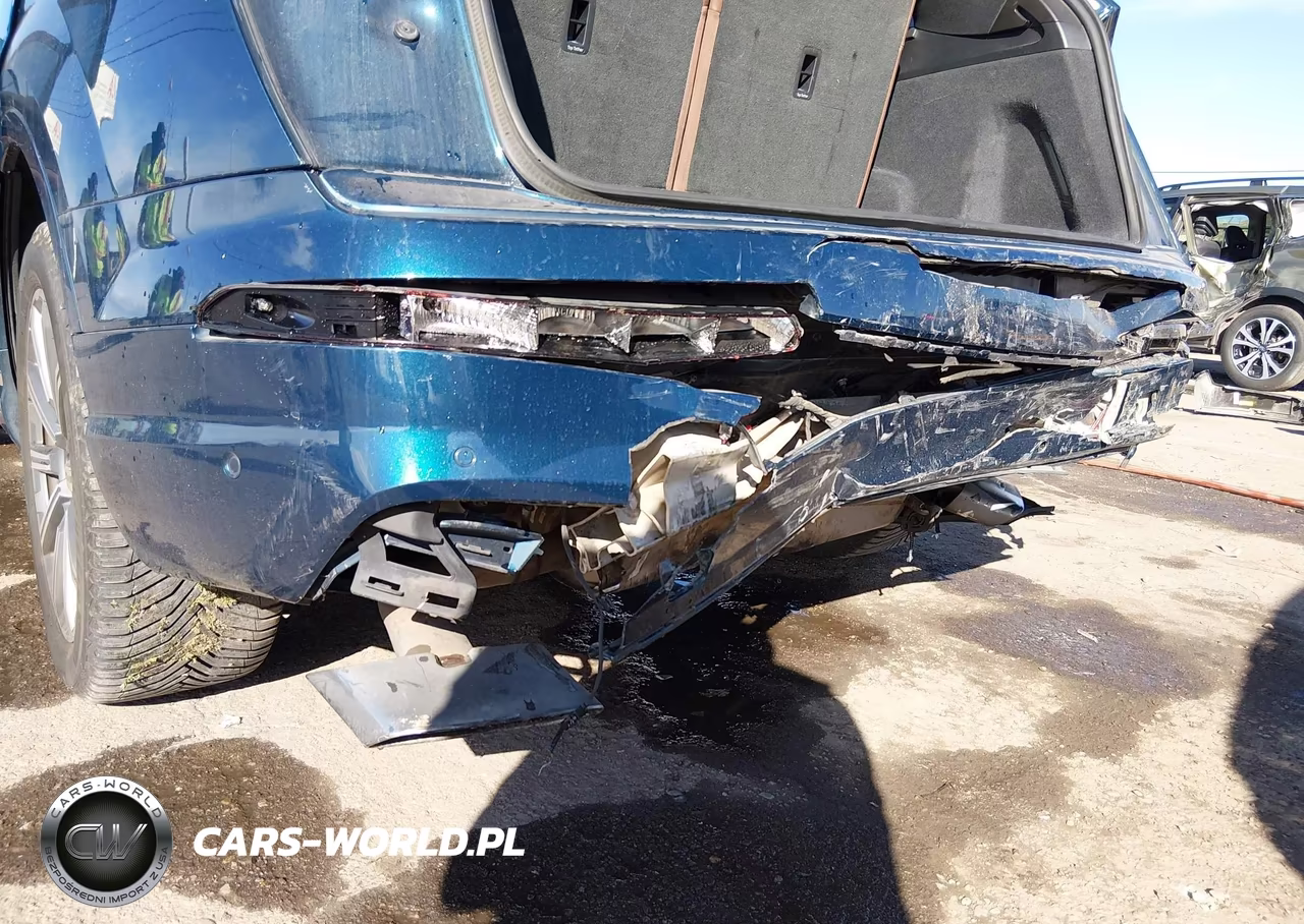 2019 Audi Q7 55 Premium VIN:WA1LAAF77KD041283 - 6