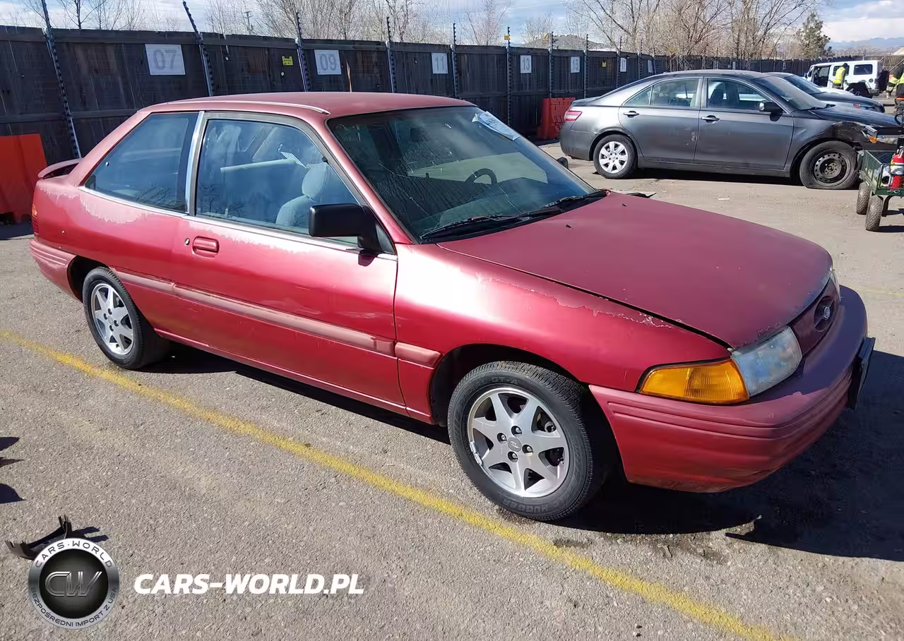 1996 Ford Escort Lx