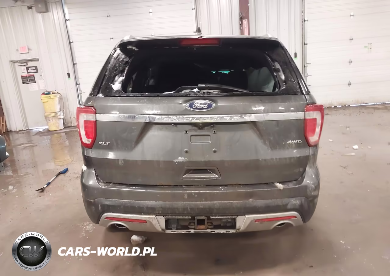 2016 Ford Explorer Xlt VIN:1FM5K8D82GGA16762 - 16