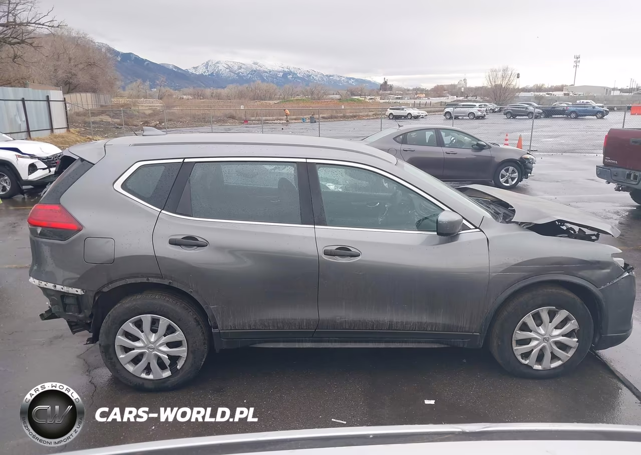 2017 Nissan Rogue S VIN:KNMAT2MT4HP507000 - 14