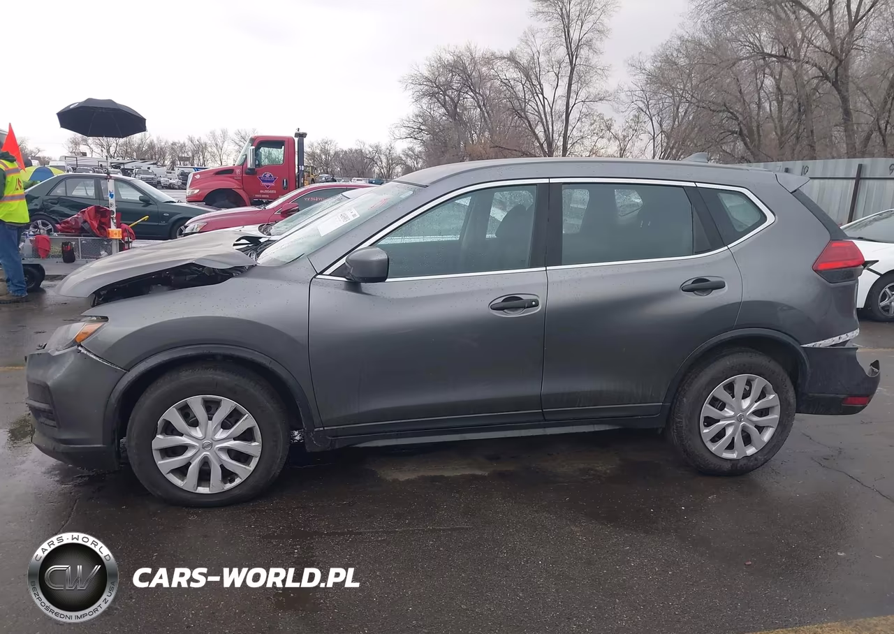 2017 Nissan Rogue S VIN:KNMAT2MT4HP507000 - 15