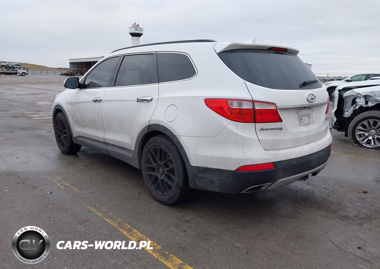2015 Hyundai Santa Fe Gls VIN:KM8SRDHF5FU091164 - 3