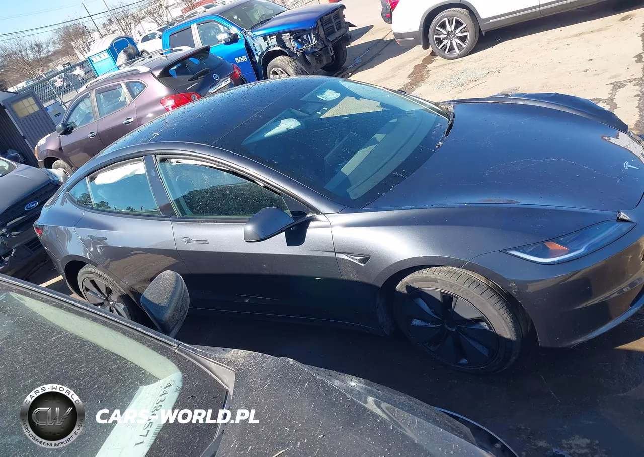 2025 Tesla Model 3 Long Range Rear-Wheel Drive-Standard Rear-Wheel Drive VIN:5YJ3E1EA9SF012268 - 12