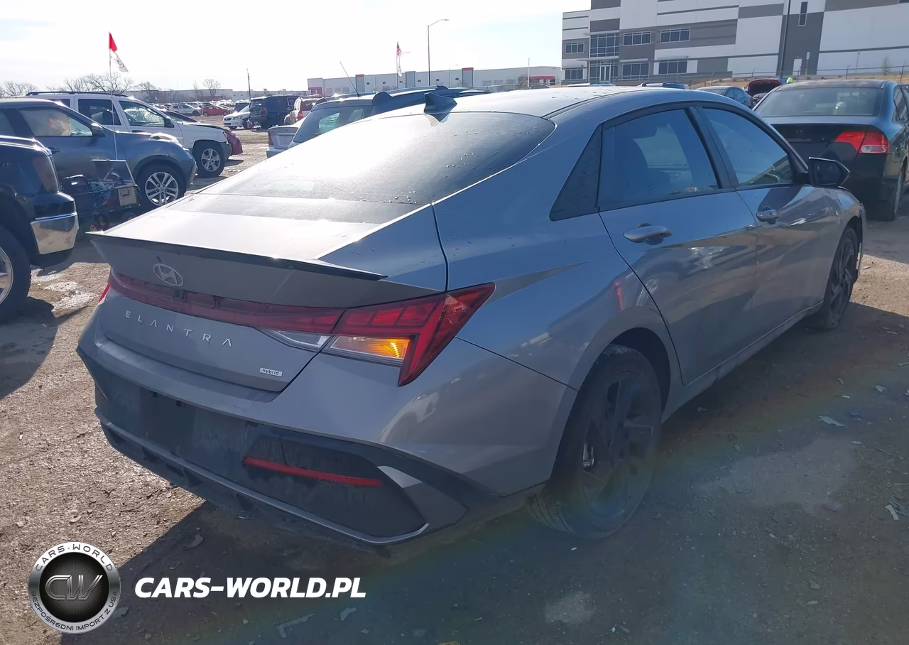 2025 Hyundai Elantra Hybrid Sel Sport VIN:KMHLM4DJ8SU156340 - 4