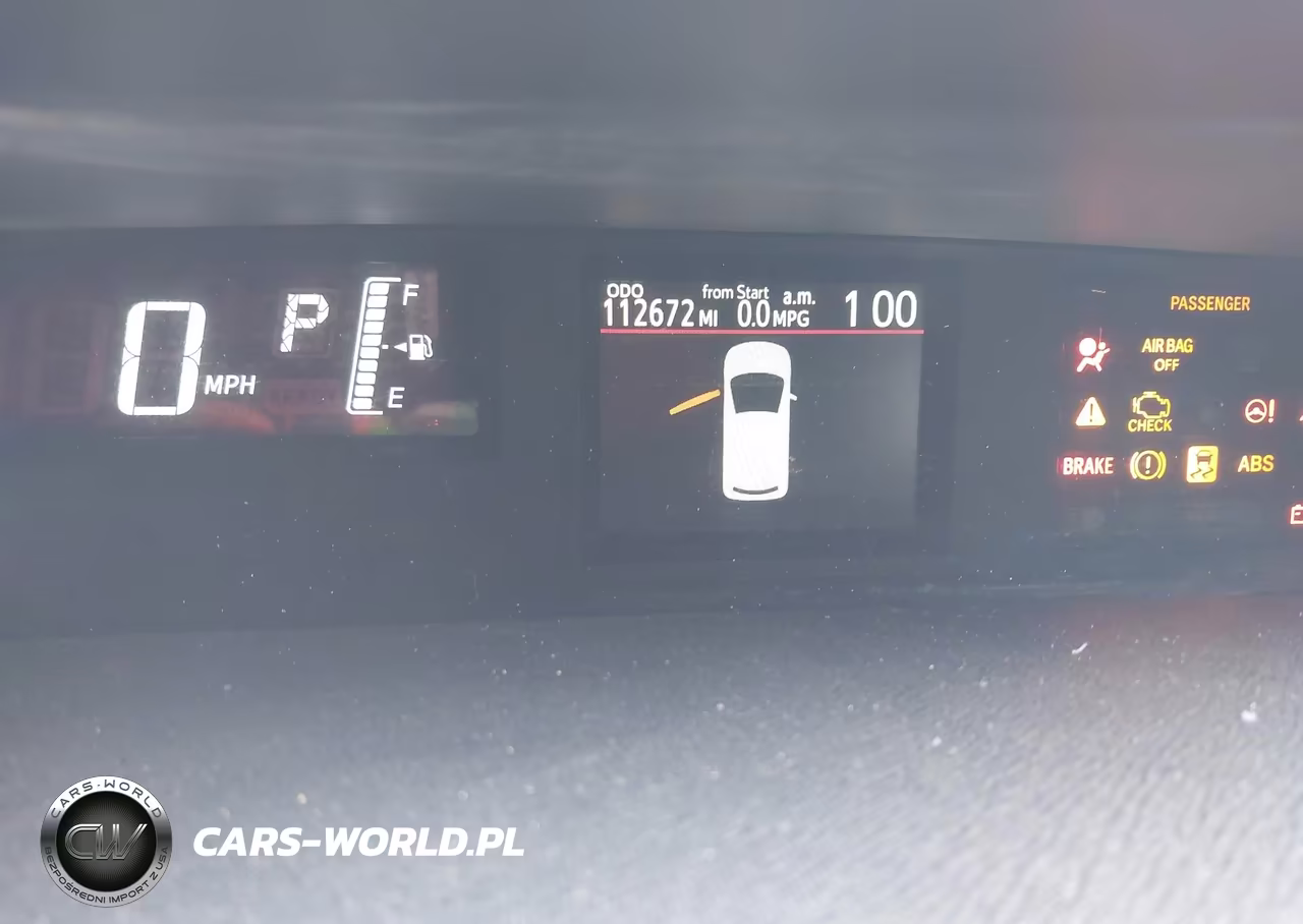 2015 Toyota Prius C Three VIN:JTDKDTB37F1088926 - 7