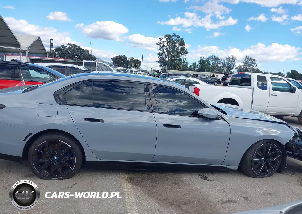 2023 BMW I7 xDrive60 VIN:WBY53EJ09PCN73592 - 13