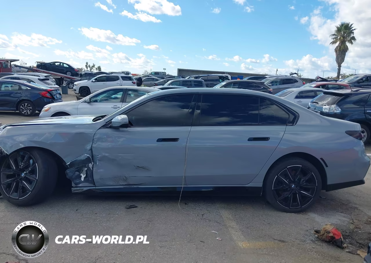 2023 BMW I7 xDrive60 VIN:WBY53EJ09PCN73592 - 14