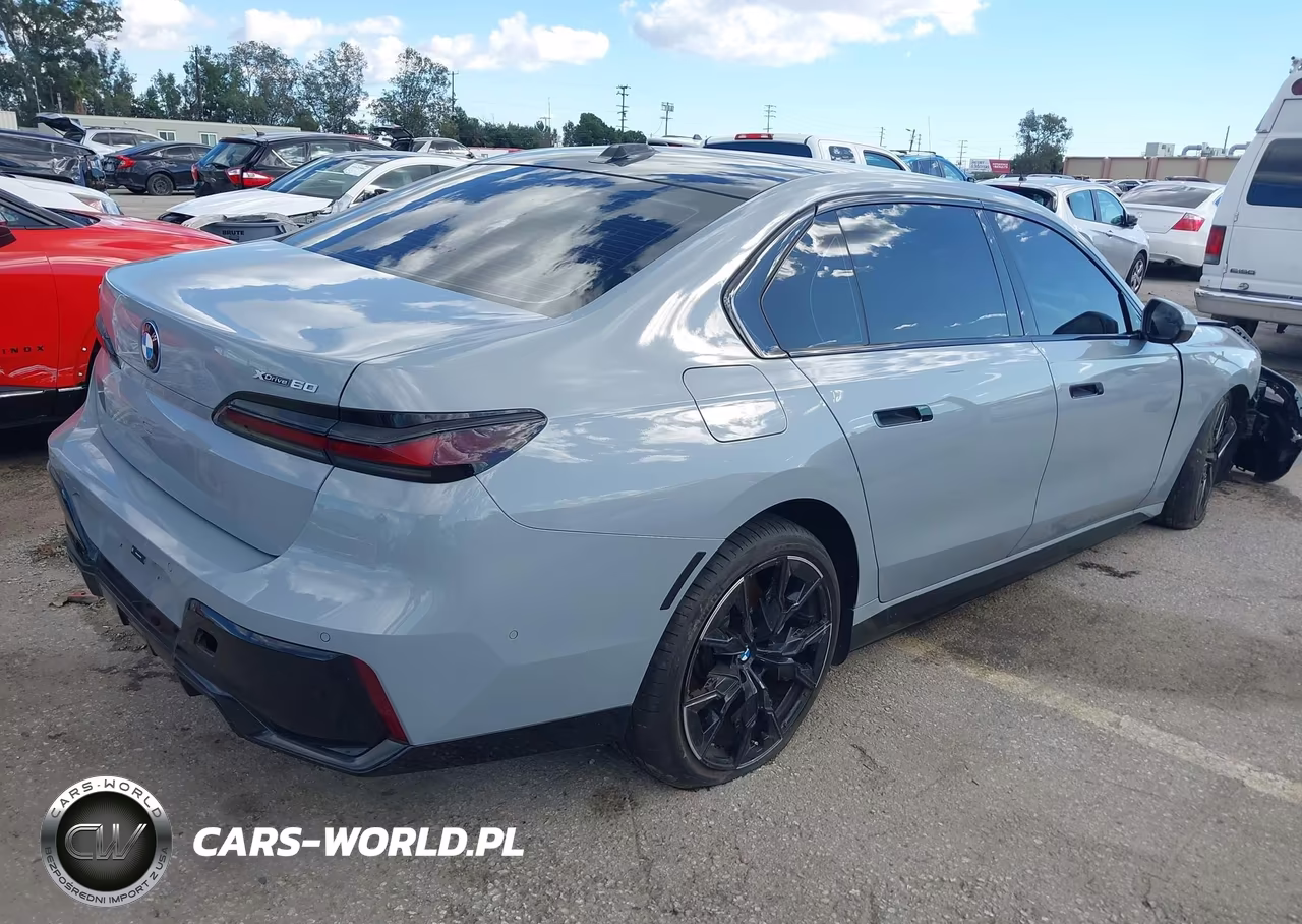 2023 BMW I7 xDrive60 VIN:WBY53EJ09PCN73592 - 4