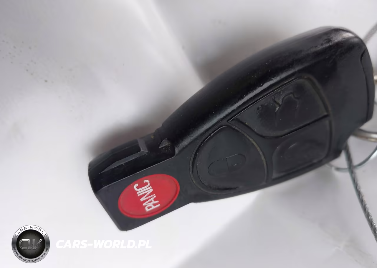 2001 Mercedes-Benz E 320 VIN:WDBJH65JX1B213818 - 11