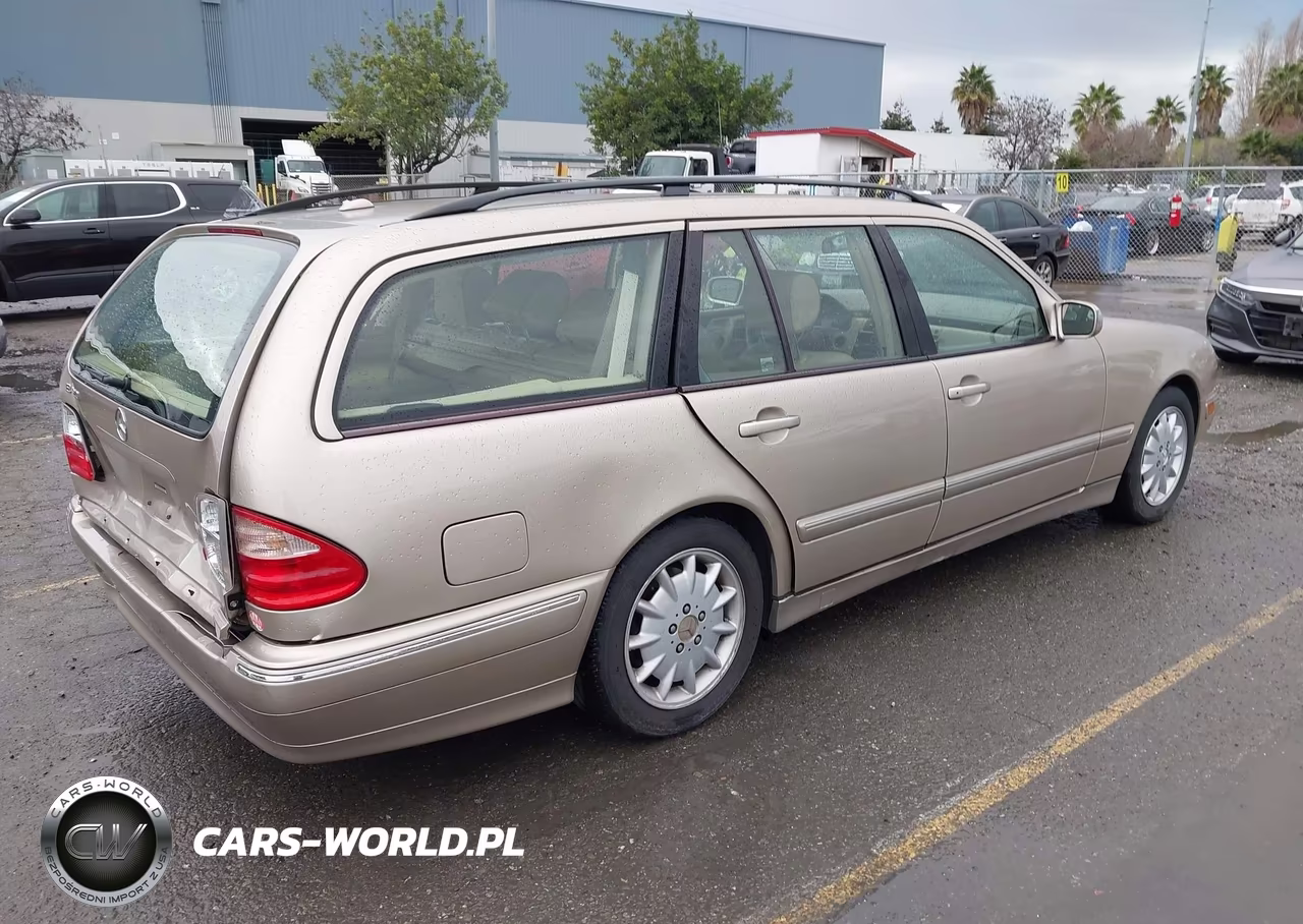 2001 Mercedes-Benz E 320 VIN:WDBJH65JX1B213818 - 4