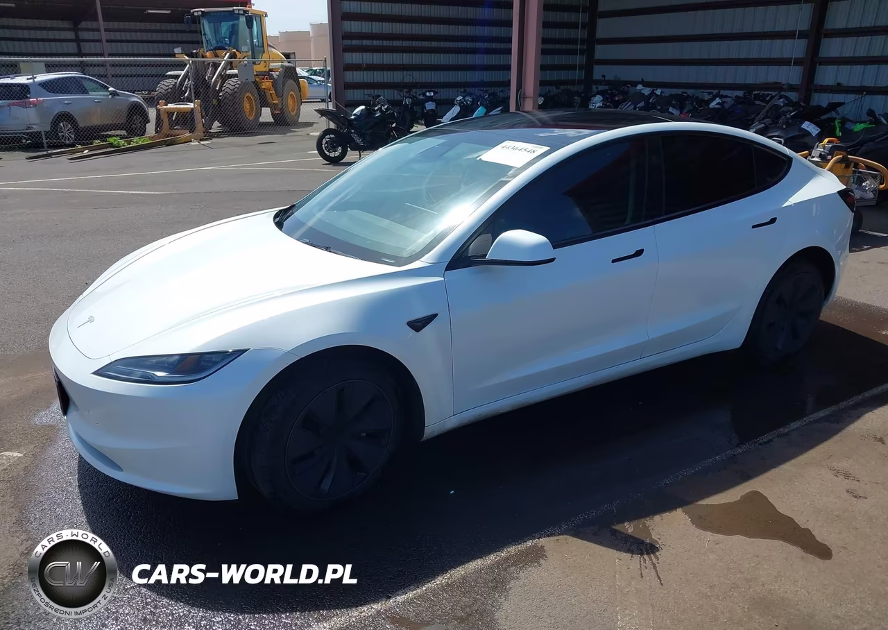 2025 Tesla Model 3 Long Range Rear-Wheel Drive-Standard Rear-Wheel Drive VIN:5YJ3E1EA0SF981943 - 2