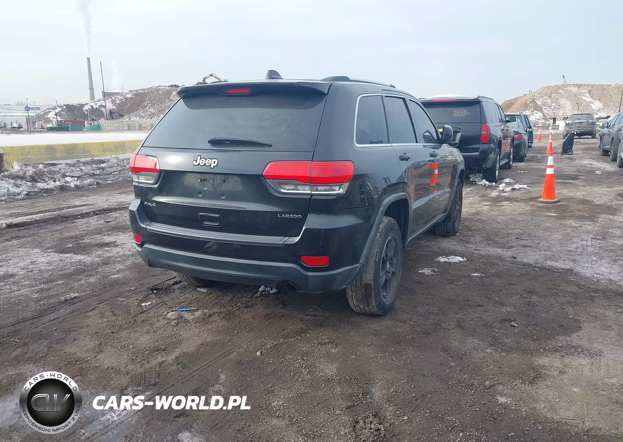 2014 Jeep Grand Cherokee Laredo VIN:1C4RJFAG6EC194106 - 4