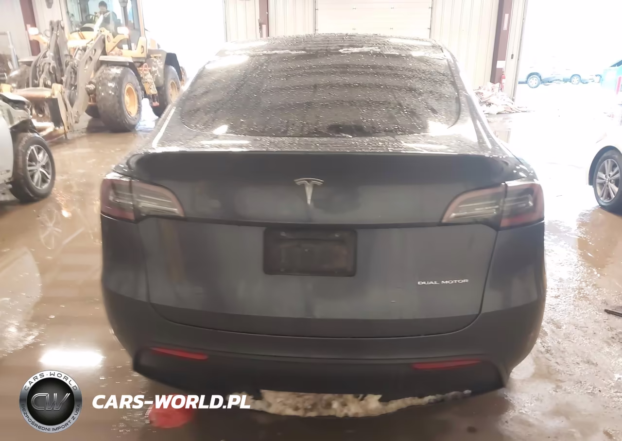 2020 Tesla Model Y Long Range Dual Motor All-Wheel Drive VIN:5YJYGDEE0LF014304 - 16