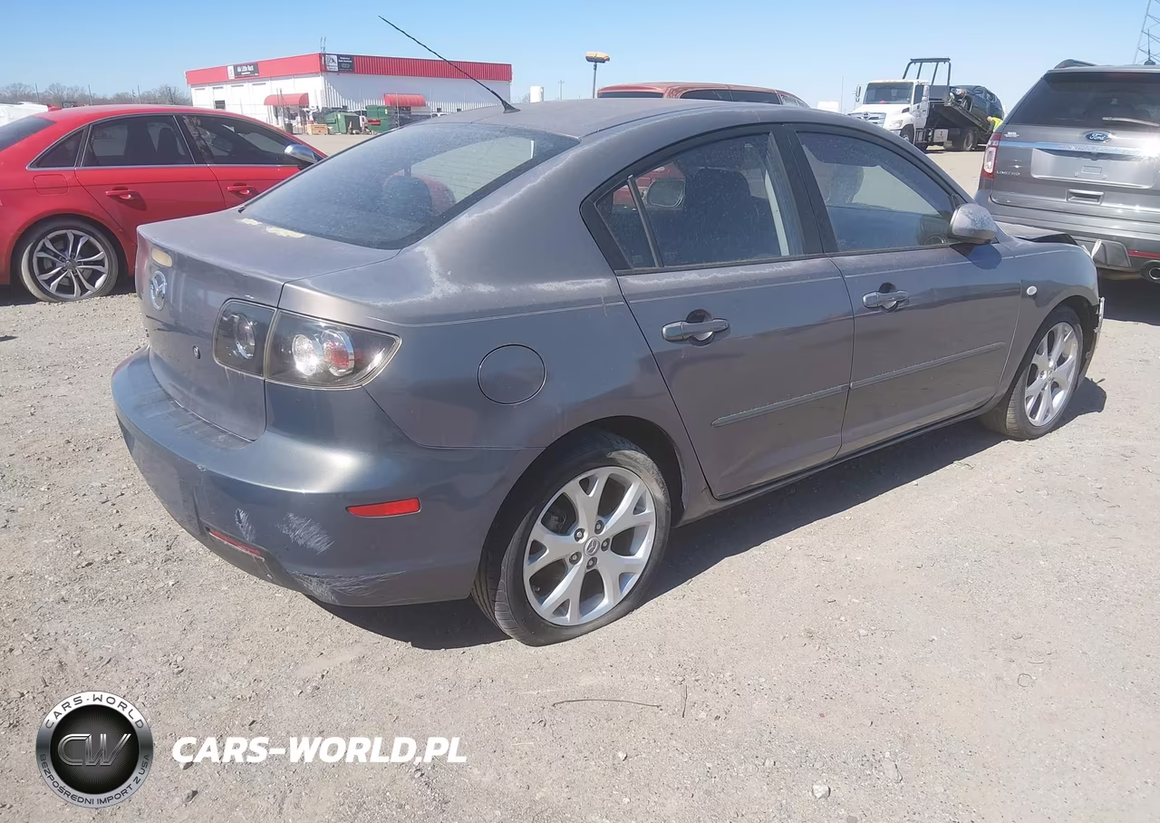 2008 Mazda Mazda3 I Touring Value VIN:JM1BK32F981183250 - 4