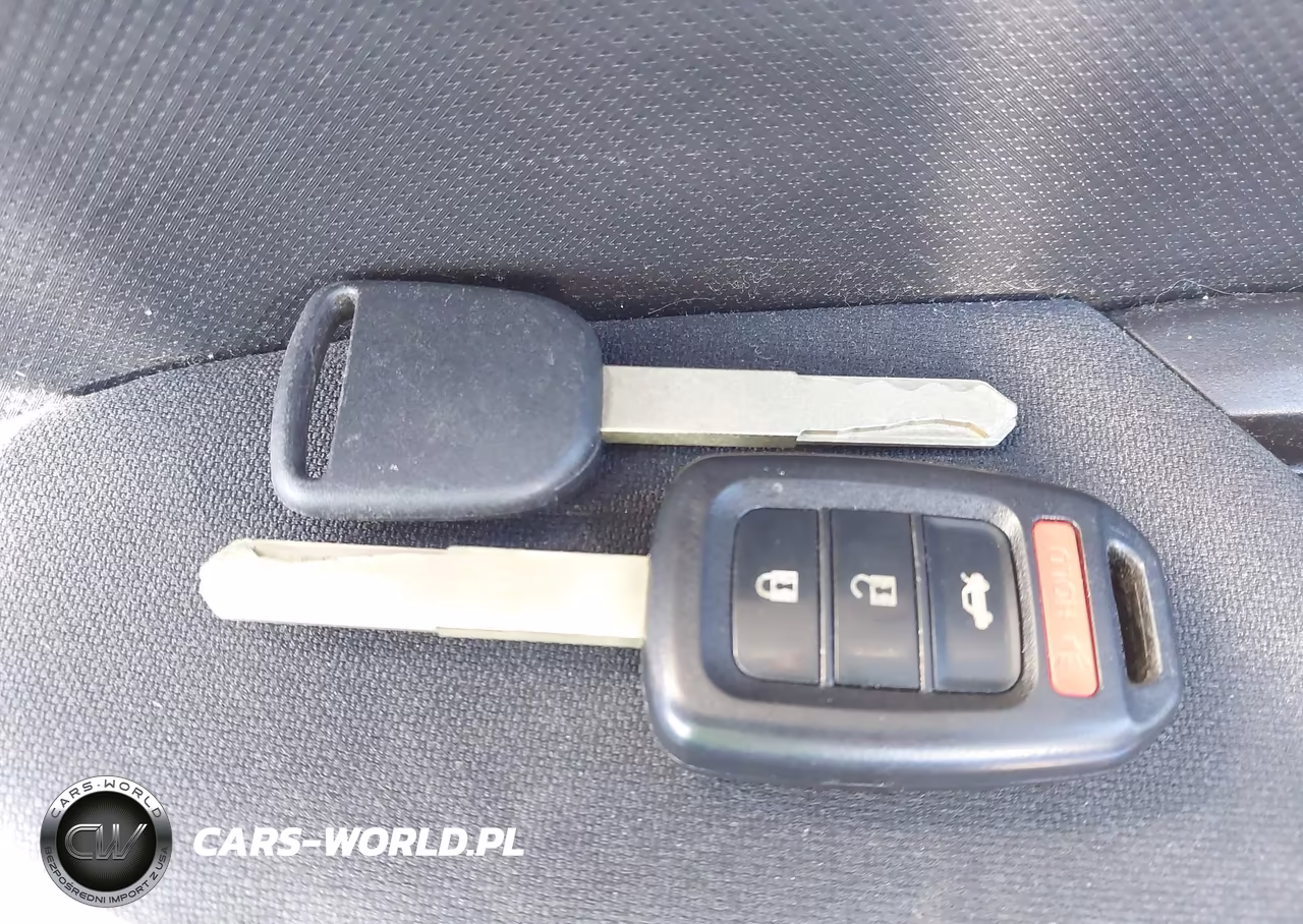2019 Honda Civic Lx VIN:19XFC2F60KE000681 - 11