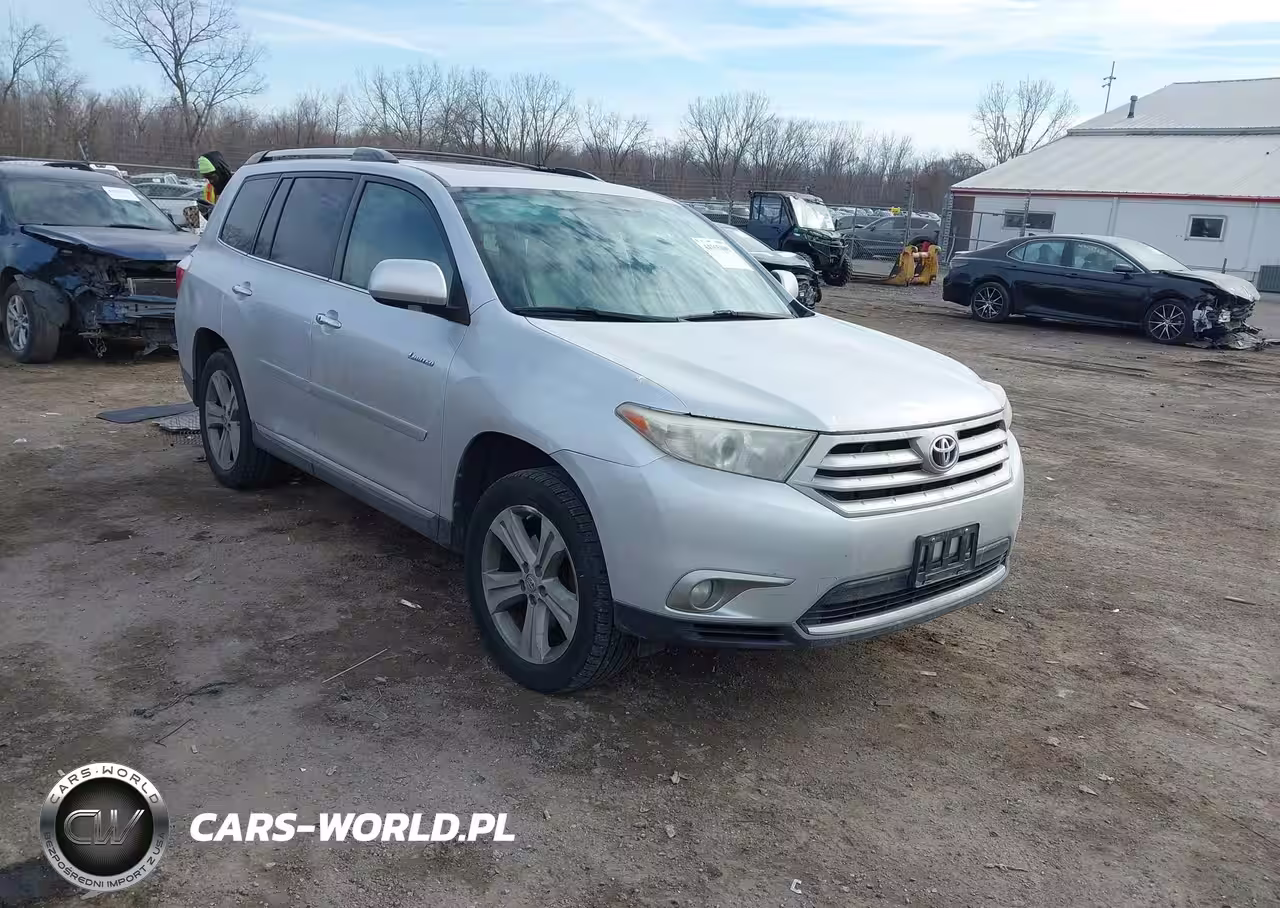 2013 Toyota Highlander Limited V6