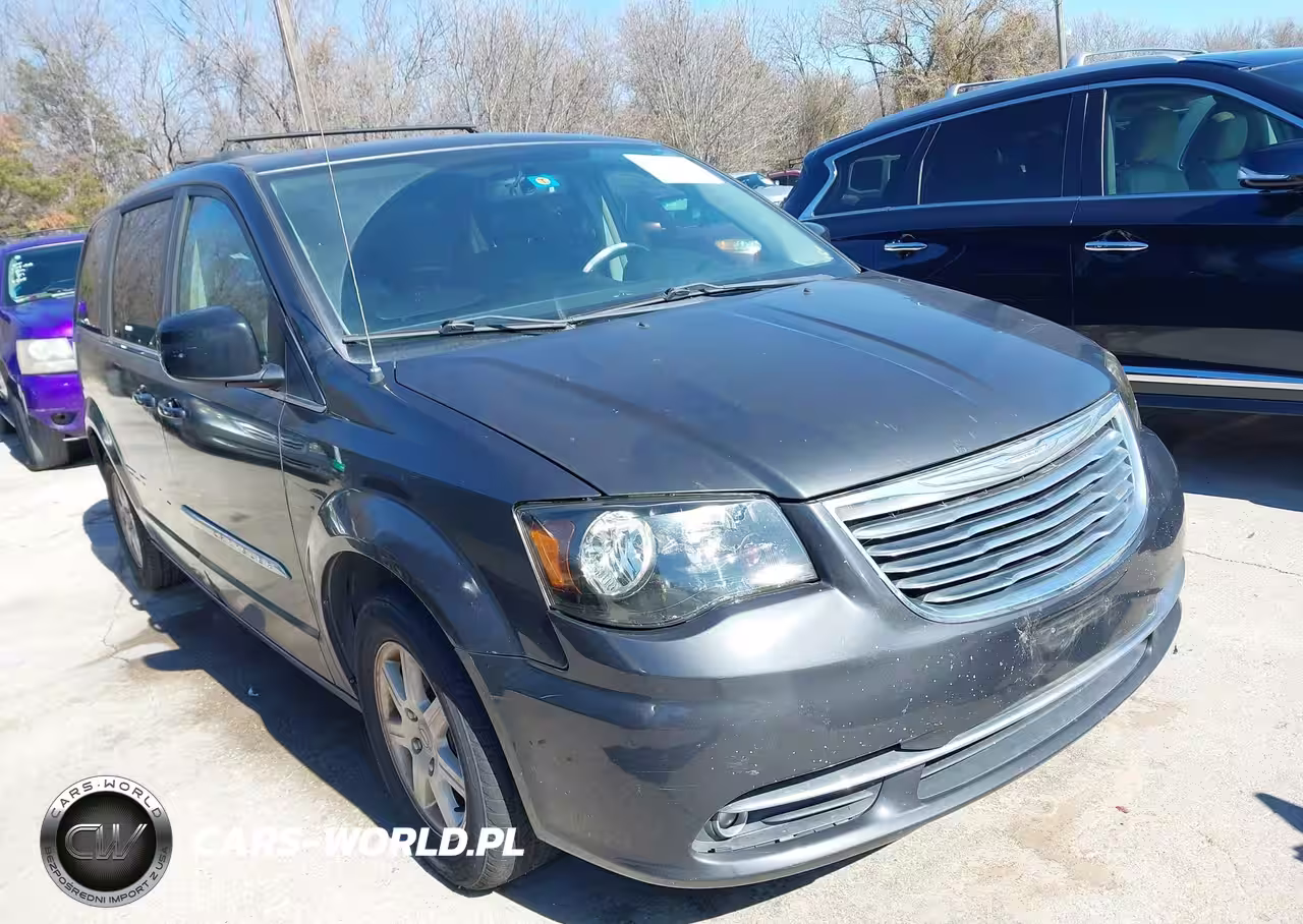 2012 Chrysler Town & Country Touring