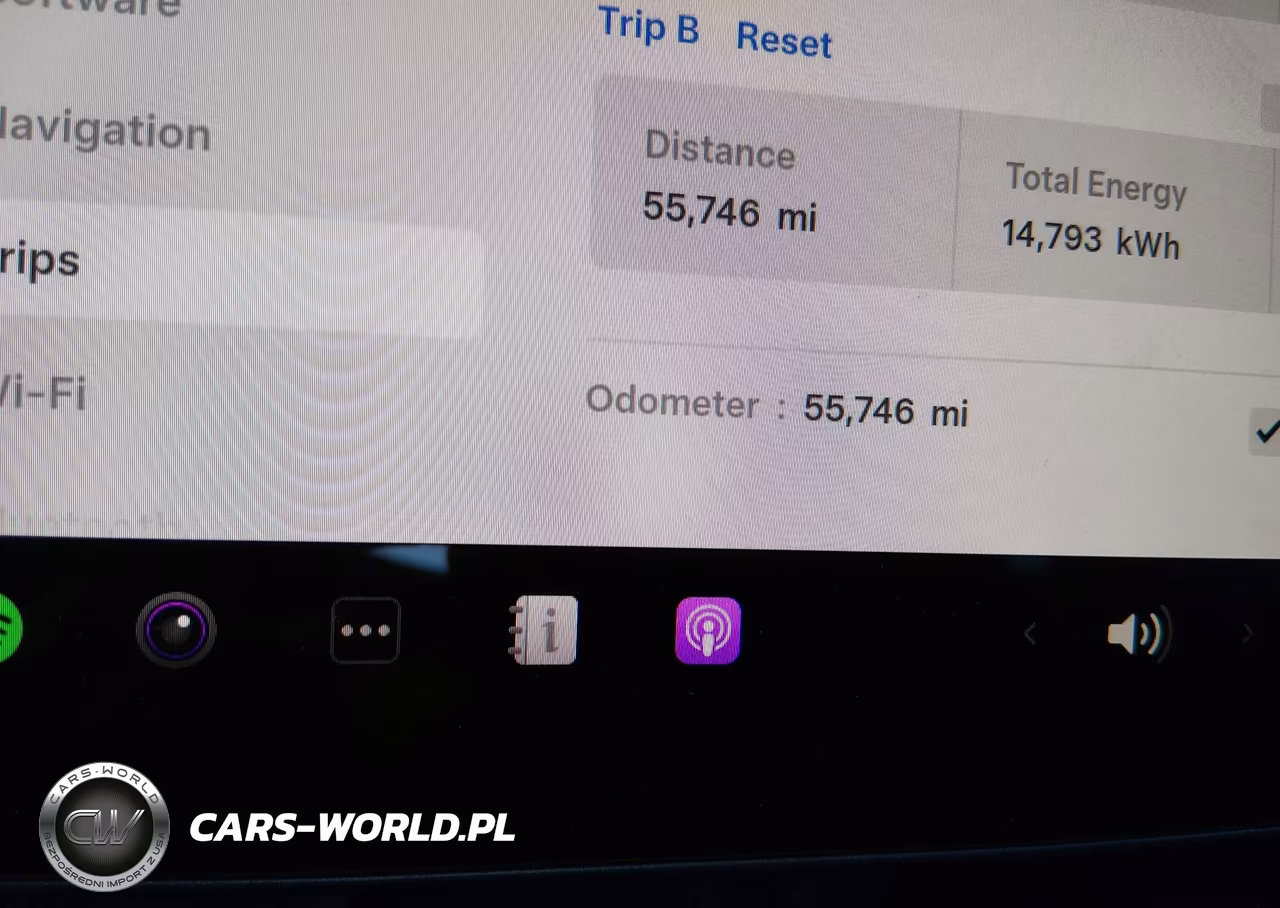 2022 Tesla Model Y Long Range Dual Motor All-Wheel Drive VIN:7SAYGDEE7NF460973 - 15