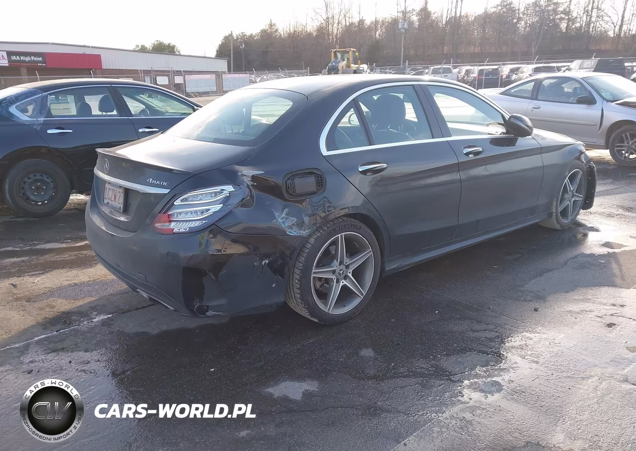 2016 Mercedes-Benz C 300 Sport 4Matic VIN:55SWF4KB7GU116322 - 4