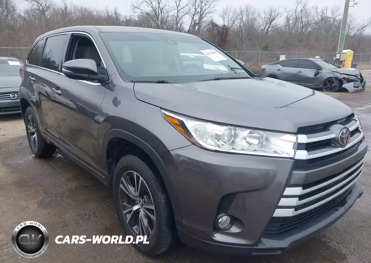 2017 Toyota Highlander Le Plus