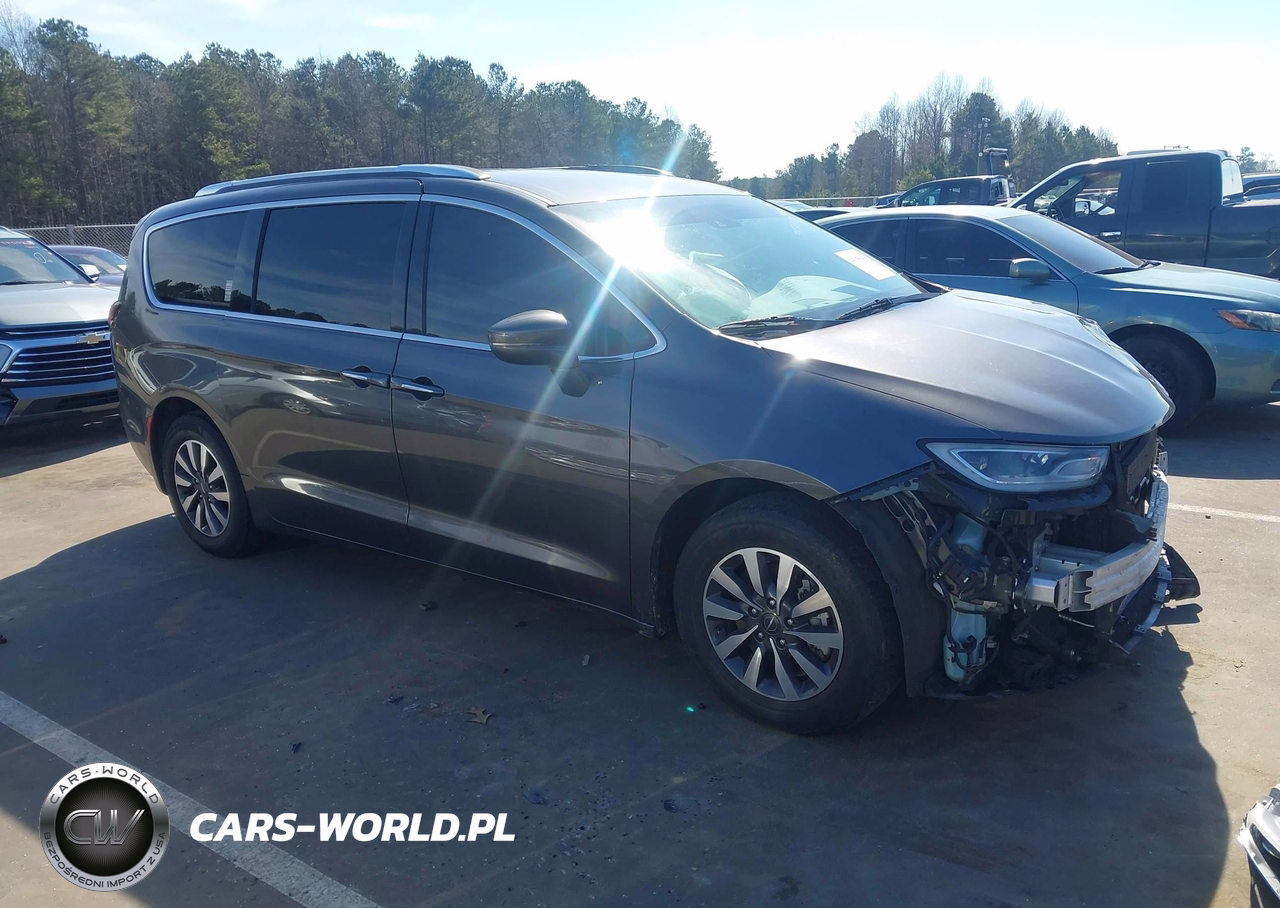 2021 Chrysler Pacifica Touring L