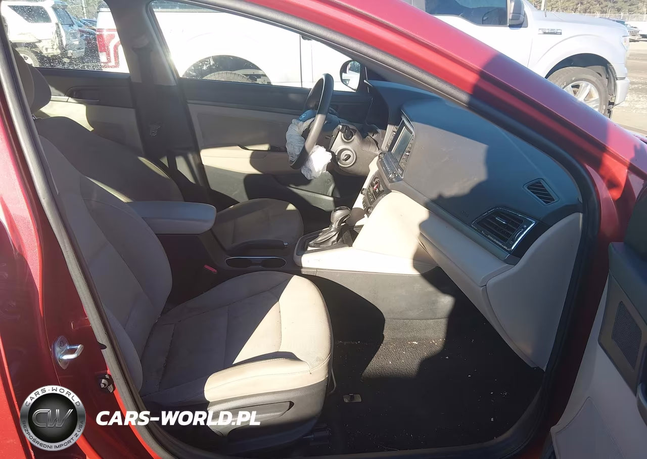 2017 Hyundai Elantra Se VIN:5NPD84LF8HH003664 - 5