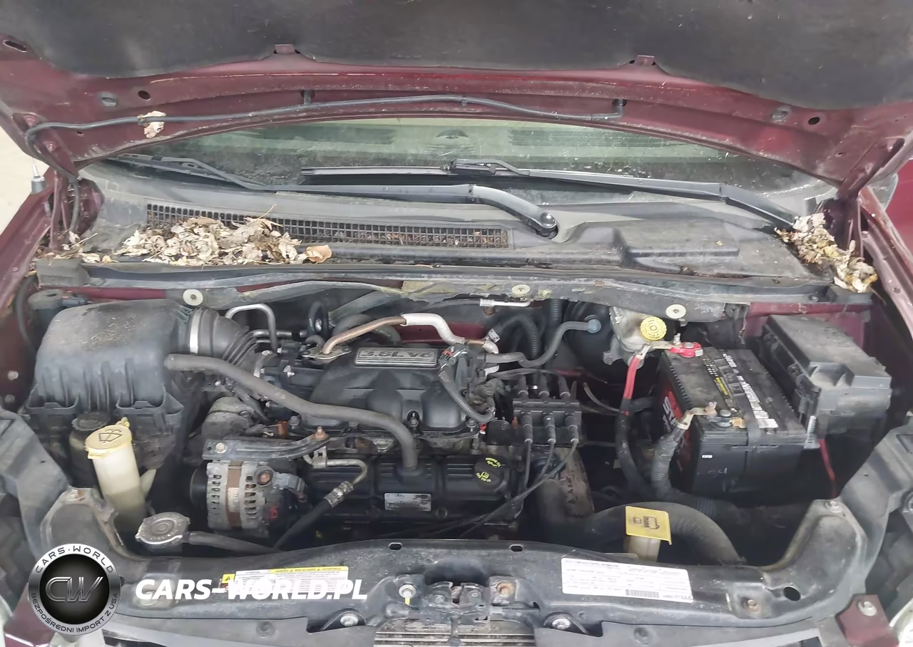 2008 Chrysler Town & Country Touring VIN:2A8HR54P88R725353 - 10