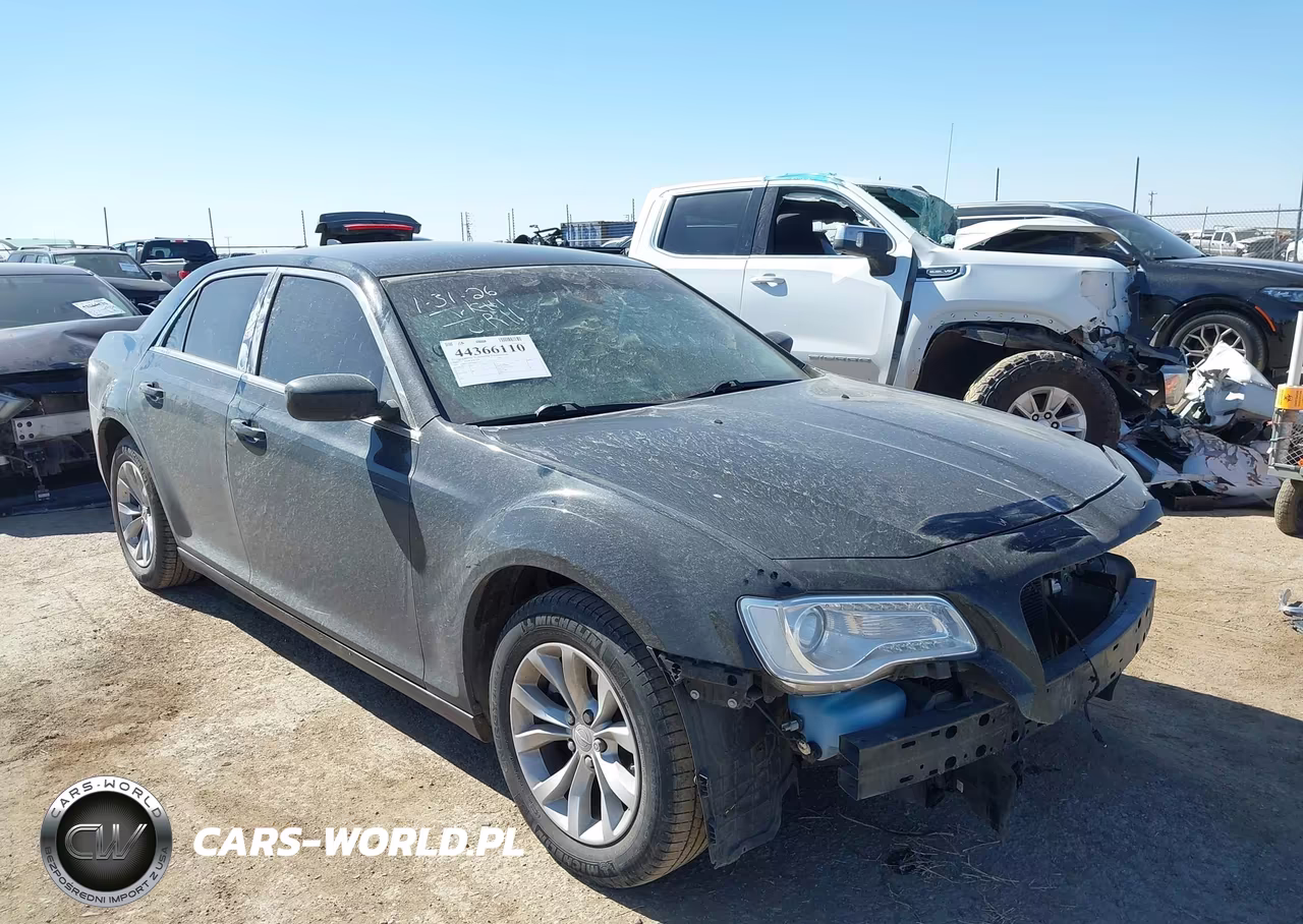 2023 Chrysler 300 Touring