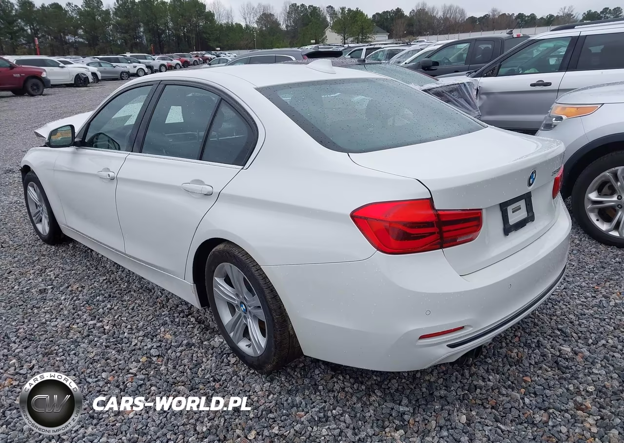2018 BMW 330I VIN:WBA8B9G59JNU96789 - 3
