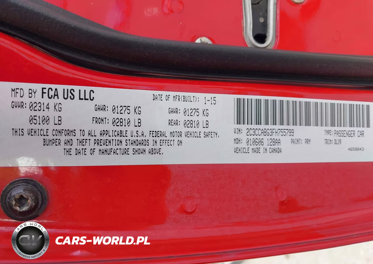 2015 Chrysler 300 300S VIN:2C3CCABG3FH755799 - 9