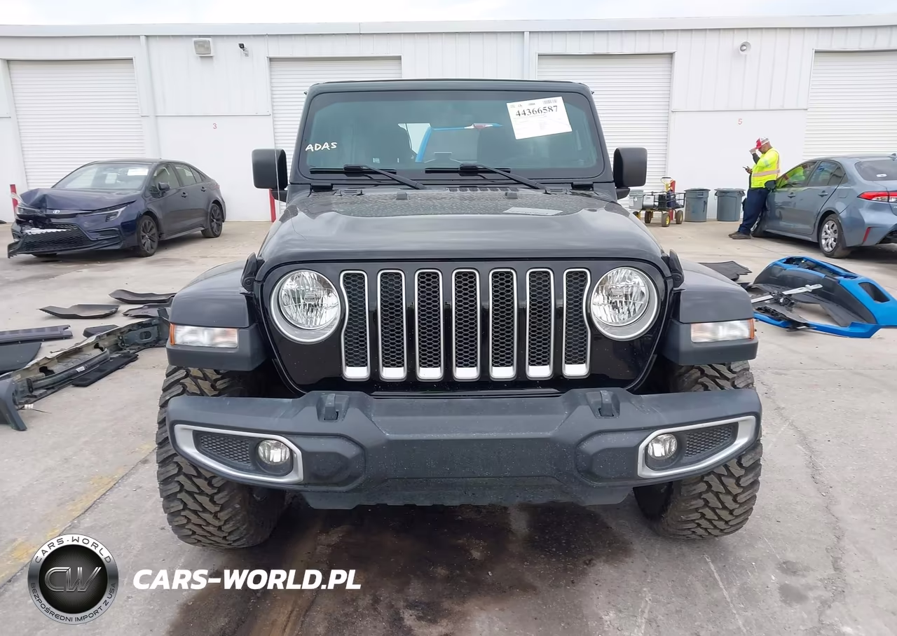 2023 Jeep Wrangler 4-Door Sahara 4X4 VIN:1C4HJXEN1PW630081 - 13